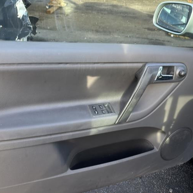 Custode arriere droit VOLKSWAGEN POLO 3 Photo n°13