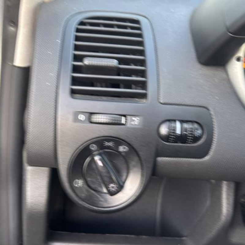 Custode arriere droit VOLKSWAGEN POLO 3 Photo n°19