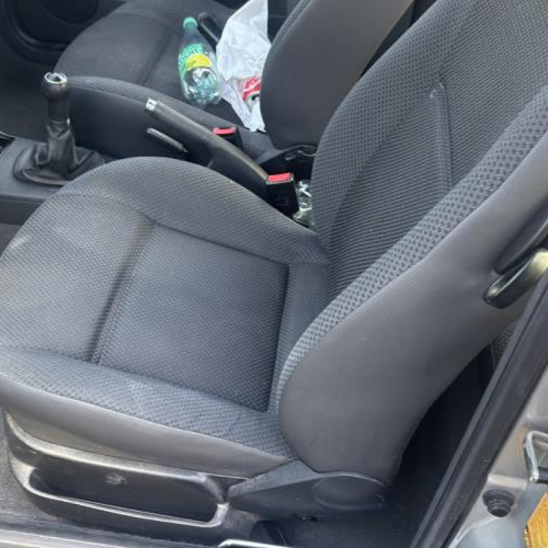 Custode arriere gauche VOLKSWAGEN POLO 3 Photo n°15