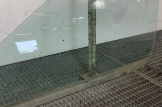 Vitre avant gauche VOLKSWAGEN POLO 3