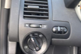 Vitre avant gauche VOLKSWAGEN POLO 3