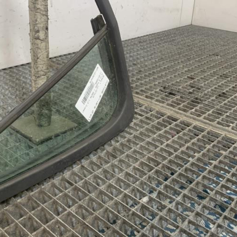 Custode arriere droit (porte) RENAULT CLIO 3 Photo n°2