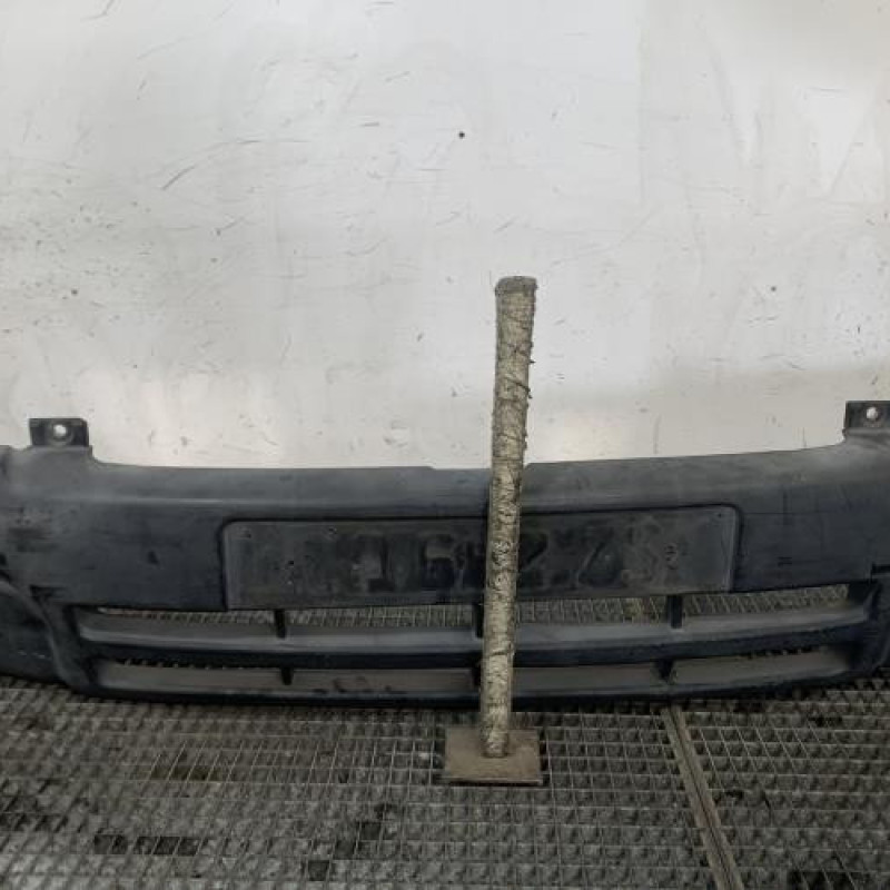 Pare choc avant OPEL MOVANO A Photo n°1