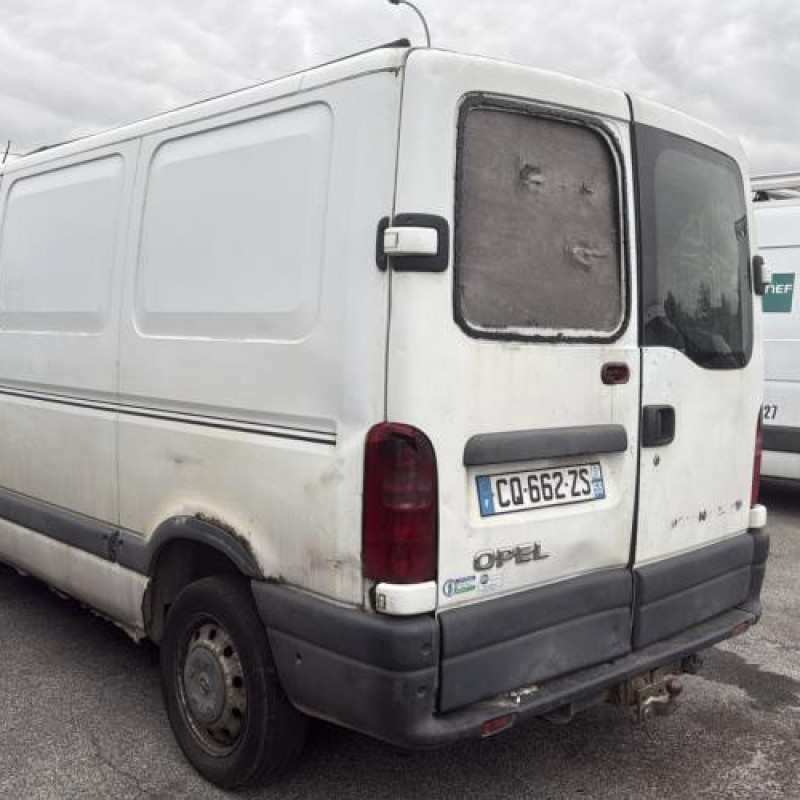 Pare choc avant OPEL MOVANO A Photo n°9