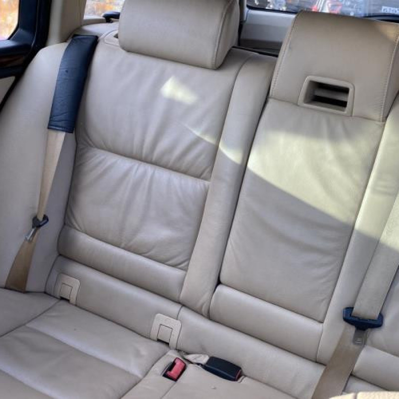 Pare choc arriere BMW SERIE 5 E61 Photo n°20