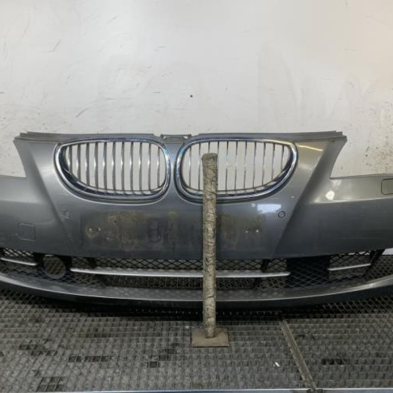Pare choc avant BMW SERIE 5 E61 Photo n°1