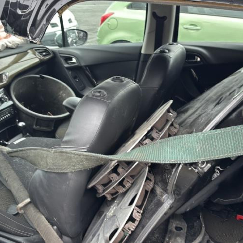 Custode avant droit (porte) CITROEN C3 2 Photo n°5