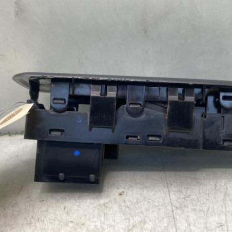 Interrupteur de leve vitre avant gauche CITROEN C3 2