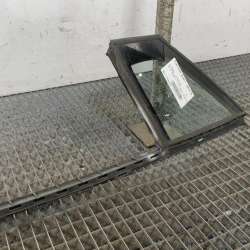 Custode avant gauche (porte) CITROEN C4 2 Photo n°3