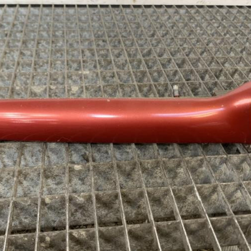 Baguette de coffre PEUGEOT 206 Photo n°2