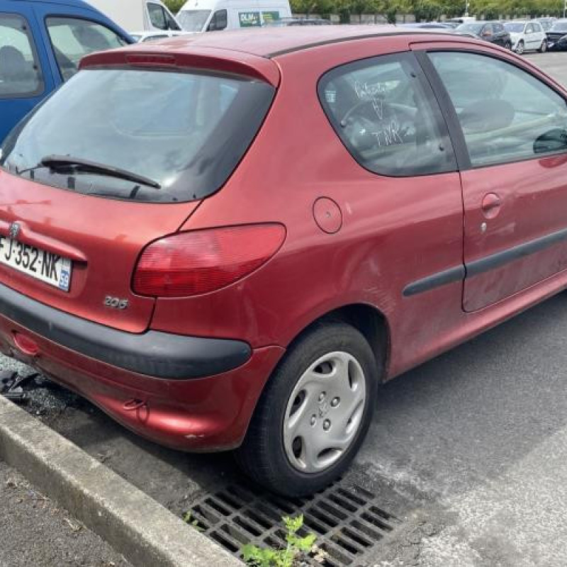 Baguette de coffre PEUGEOT 206 Photo n°7