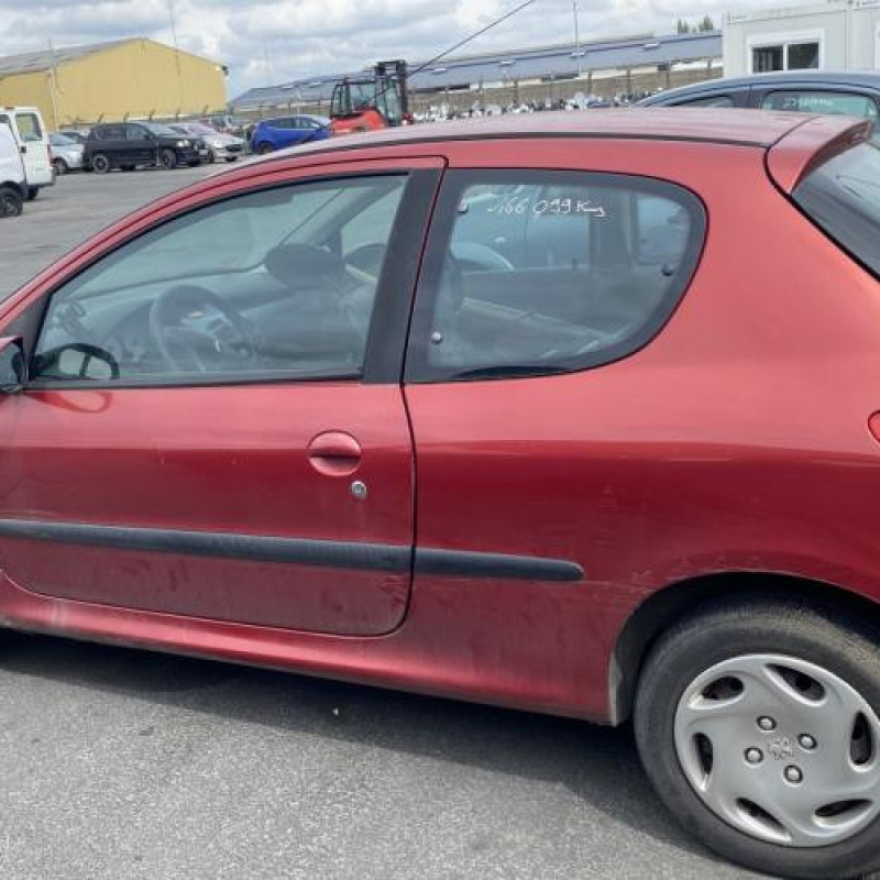 Baguette de coffre PEUGEOT 206 Photo n°10