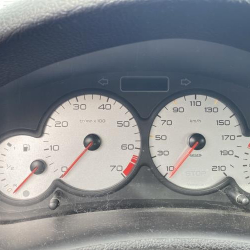 Baguette de coffre PEUGEOT 206 Photo n°20