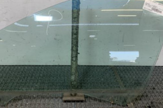 Vitre avant gauche PEUGEOT 206 Photo n°1