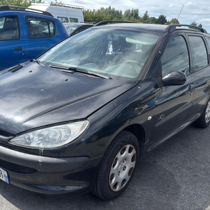 Vitre avant gauche PEUGEOT 206 Photo n°5