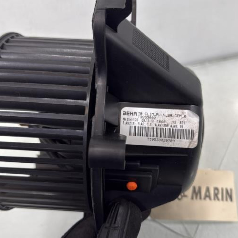 Pulseur d'air PEUGEOT 3008 1 Photo n°2