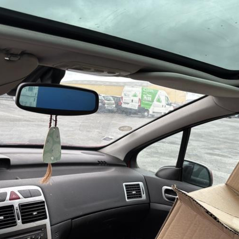 Moteur essuie glace arriere PEUGEOT 307 Photo n°19