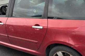 Serrure avant droit PEUGEOT 307