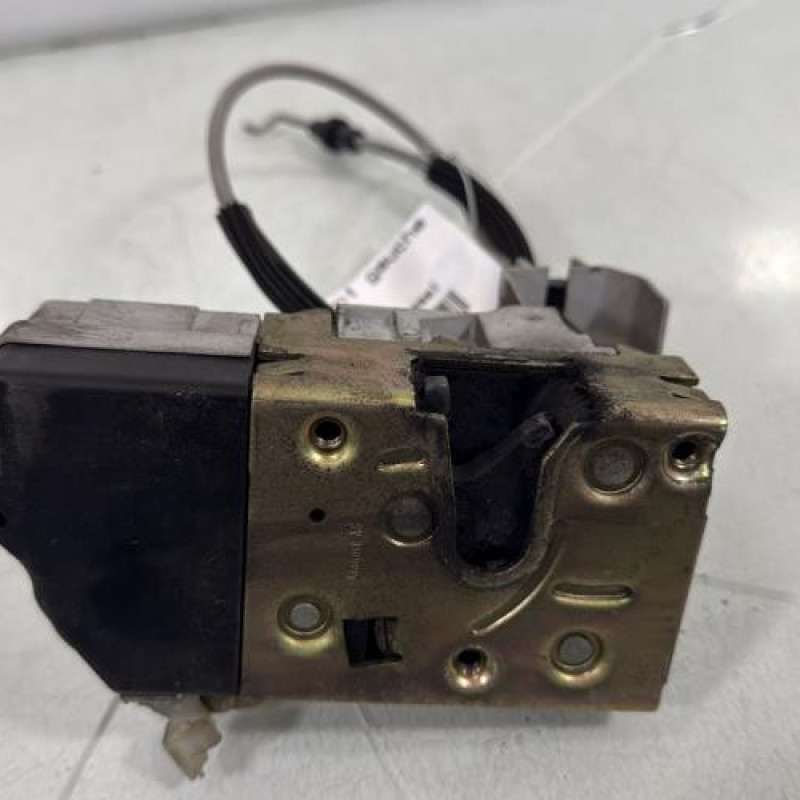 Serrure avant gauche PEUGEOT 307 Photo n°2