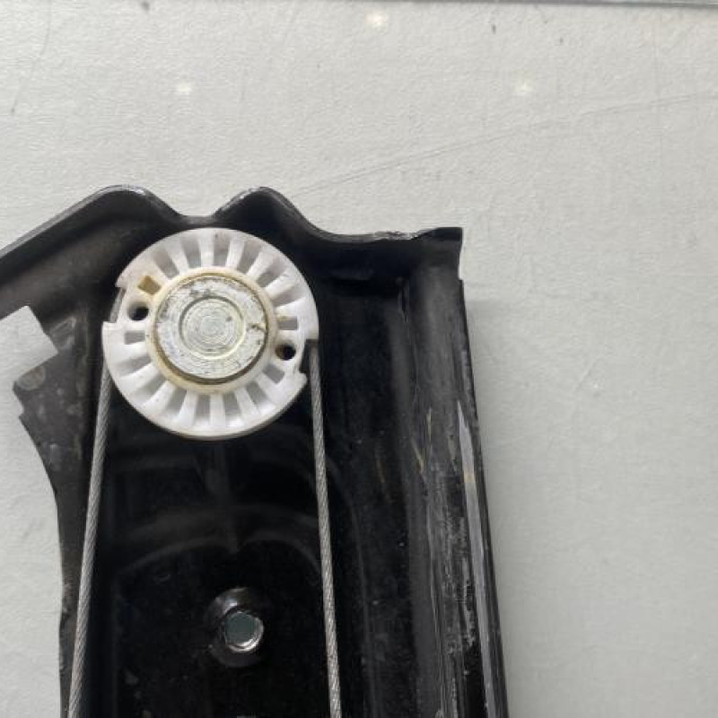 Leve vitre electrique avant gauche PEUGEOT 308 2 Photo n°6