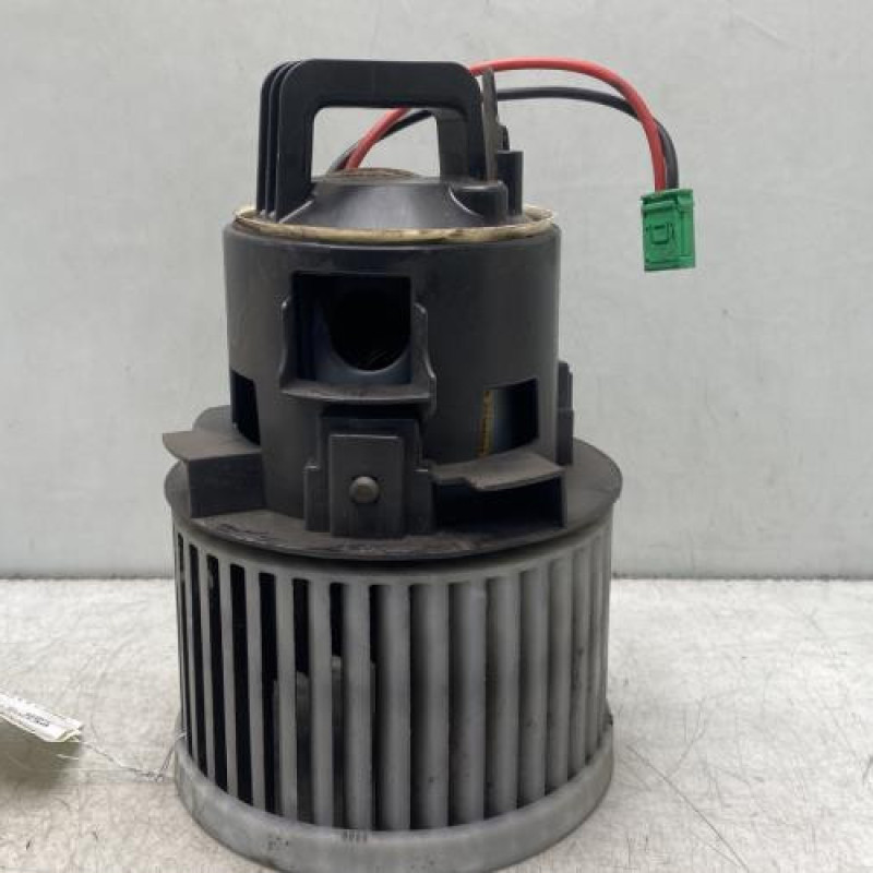 Pulseur d'air PEUGEOT 308 2 Photo n°2