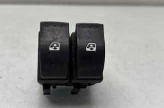 Interrupteur de leve vitre avant gauche RENAULT VEL SATIS Photo n°1