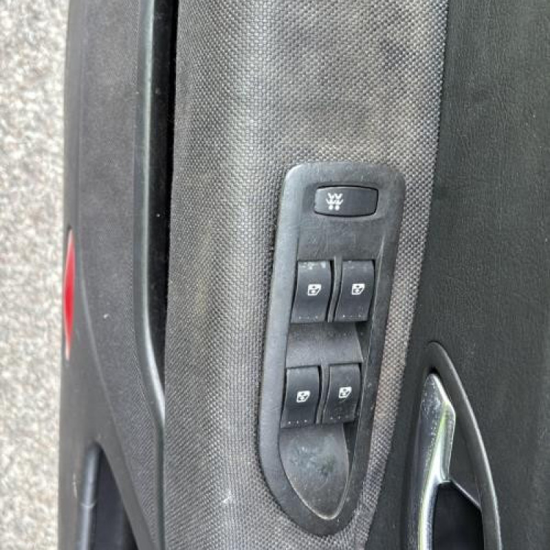 Leve vitre electrique arriere droit RENAULT VEL SATIS Photo n°15