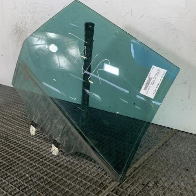 Vitre arriere droit CITROEN C5 2 Photo n°3