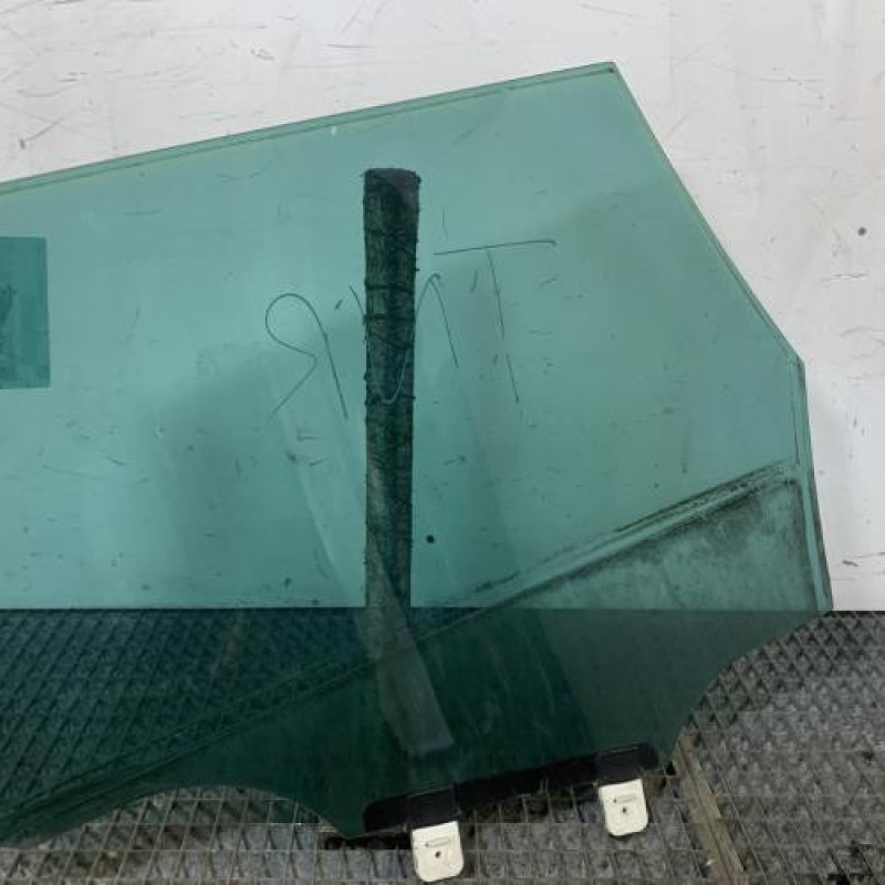 Vitre arriere droit CITROEN C5 2 Photo n°4