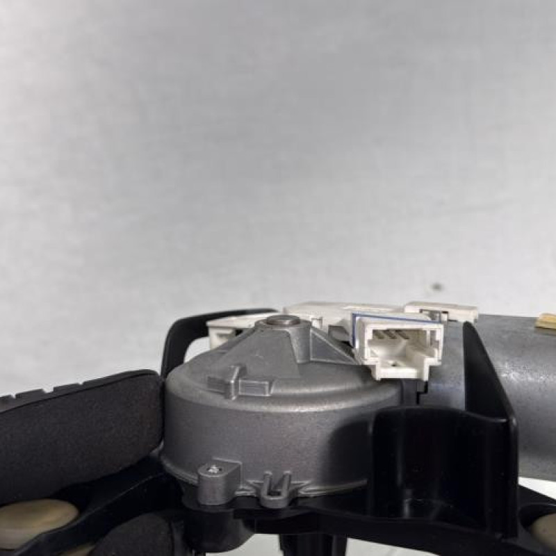 Moteur essuie glace arriere CITROEN C5 2 Photo n°4