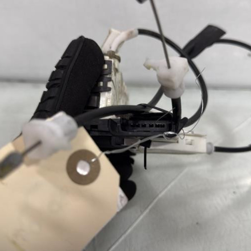 Serrure avant droit CITROEN C5 2 Photo n°5