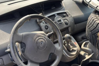 Pare choc arriere RENAULT SCENIC 2