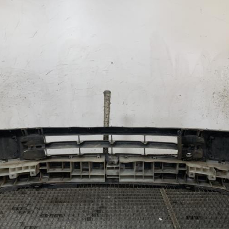 Pare choc avant RENAULT CLIO 2 Photo n°5