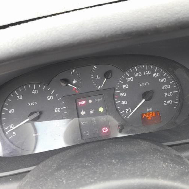 Trappe d'essence RENAULT MEGANE 1 Photo n°7