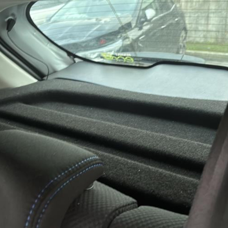 Feu arriere secondaire droit (feux) RENAULT CLIO 4 Photo n°18