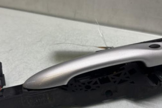 Poignee porte avant droit RENAULT CLIO 4 Photo n°1