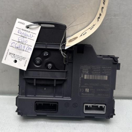 Lecteur de carte (neiman) RENAULT CLIO 4 Photo n°1