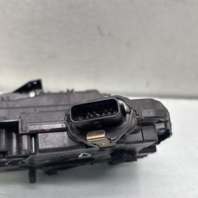 Serrure arriere droit RENAULT CLIO 4 Photo n°3