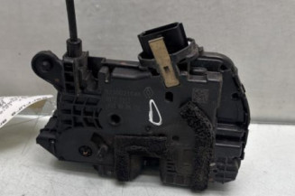 Serrure arriere droit RENAULT CLIO 4