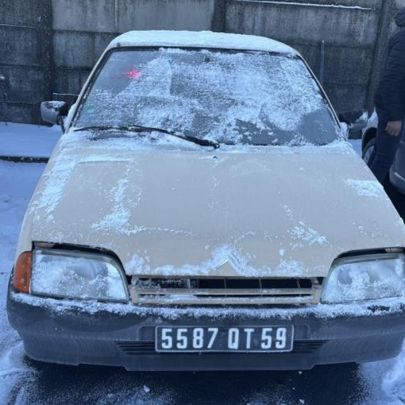 Optique avant principal droit (feux)(phare) CITROEN AX Photo n°8