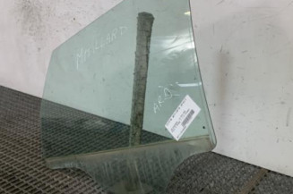 Vitre arriere droit VOLKSWAGEN POLO 4