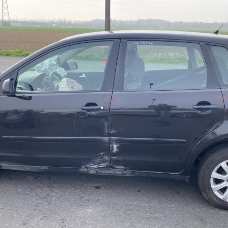 Vitre arriere droit VOLKSWAGEN POLO 4 Photo n°10