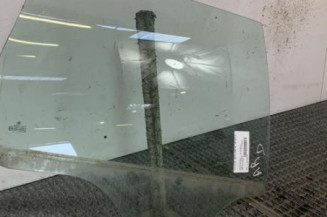 Vitre arriere droit VOLKSWAGEN POLO 4