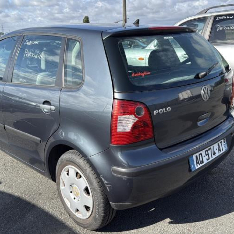 Vitre arriere gauche VOLKSWAGEN POLO 4 Photo n°8