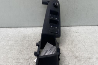 Interrupteur de leve vitre avant gauche AUDI A4 3 Photo n°1