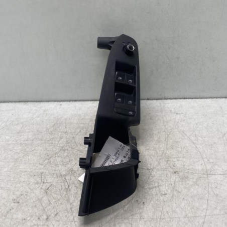 Interrupteur de leve vitre avant gauche AUDI A4 3 Photo n°1