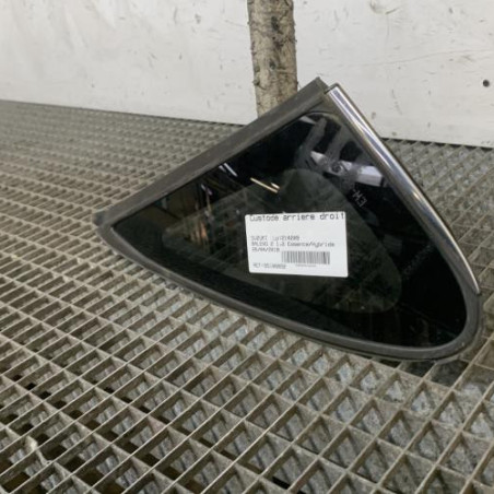 Custode arriere droit SUZUKI BALENO 2