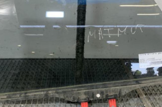 Vitre arriere gauche SUZUKI BALENO 2 Photo n°1