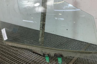 Vitre avant droit SUZUKI BALENO 2