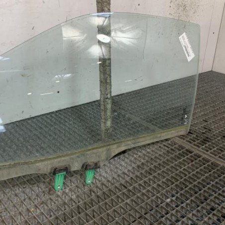 Vitre avant gauche SUZUKI BALENO 2